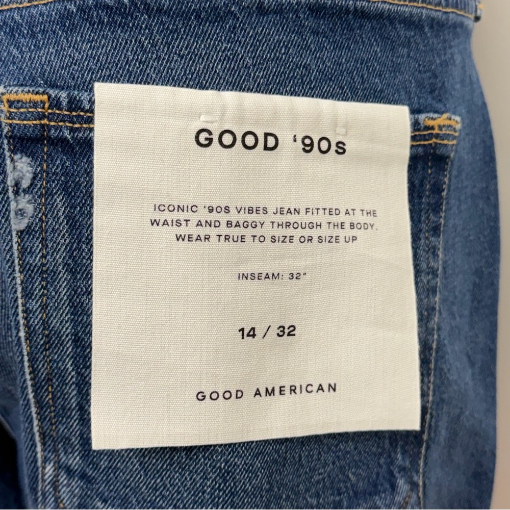 Good American Good 90s Distressed Cut Off Style Shorts Womans 14/32 NWT - Picture 10 of 16